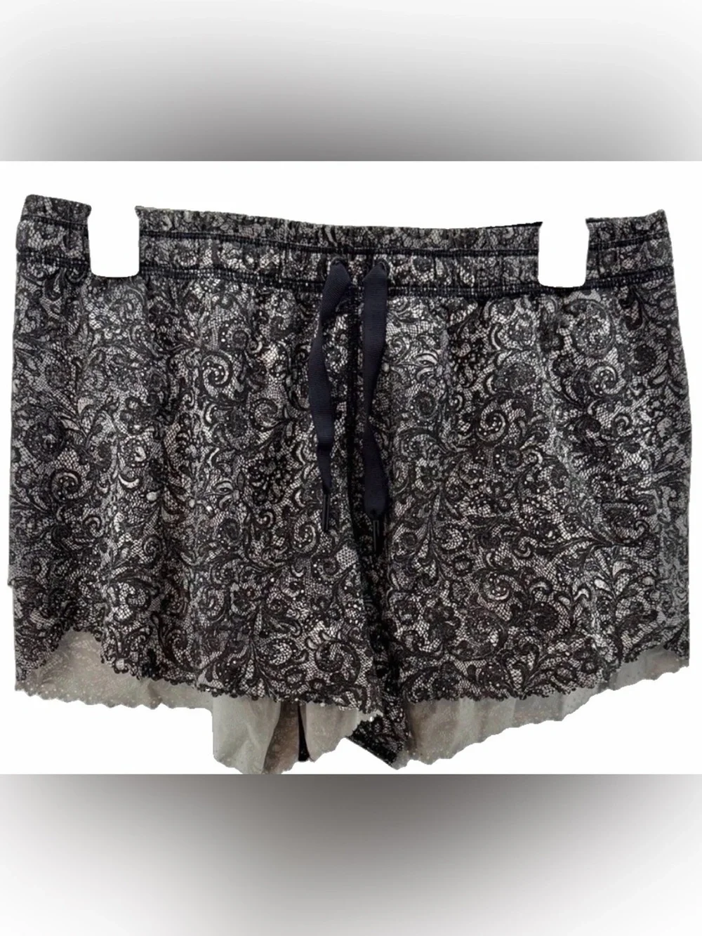 Lululemon Hit It Short (3 1/2